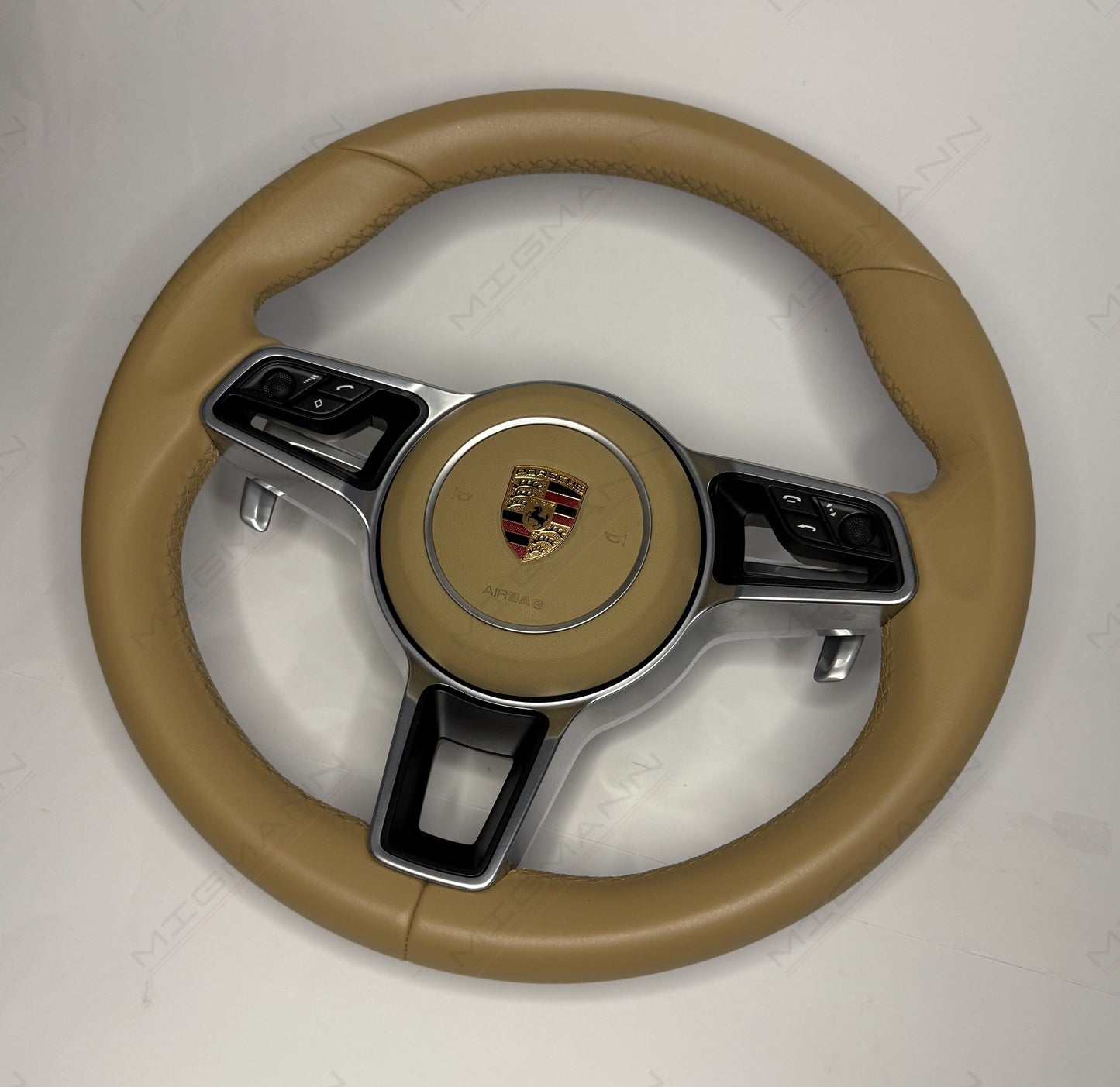Porsche Steering wheel (Beige)