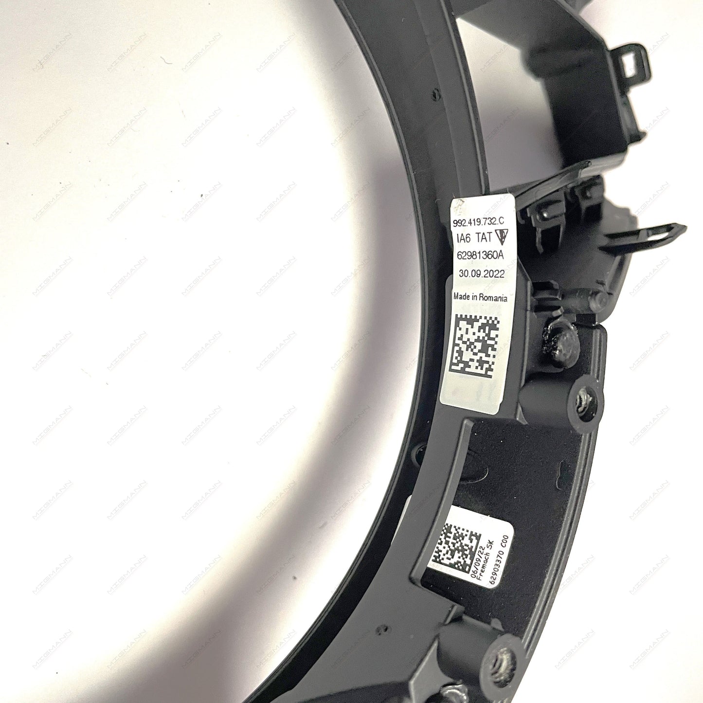Porsche Steering Wheel's Trim