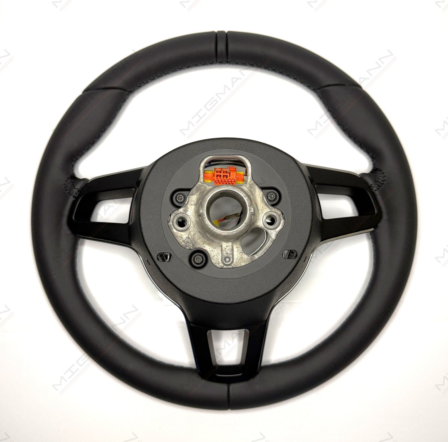 Rear mounting view of Porsche 911 black leather steering wheel without airbag