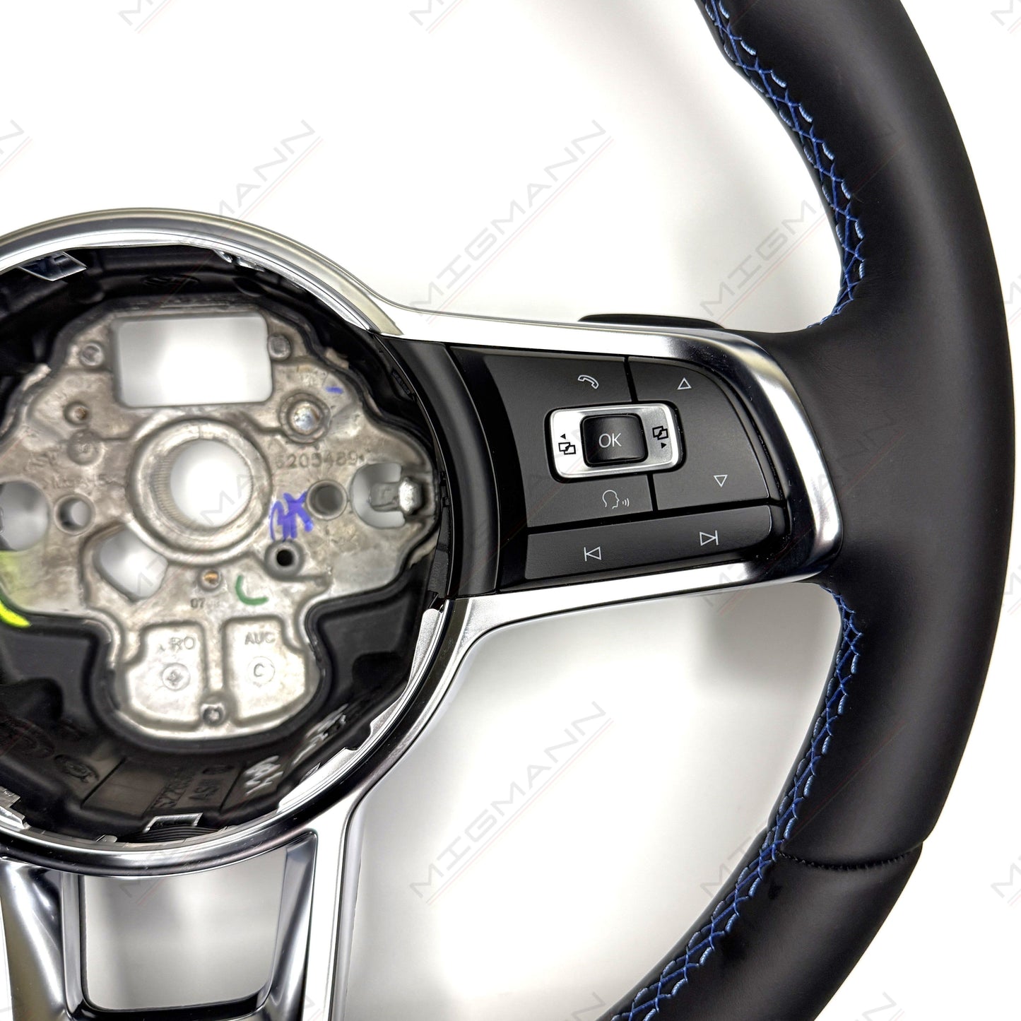 Volkswagen GTE Steering Wheel