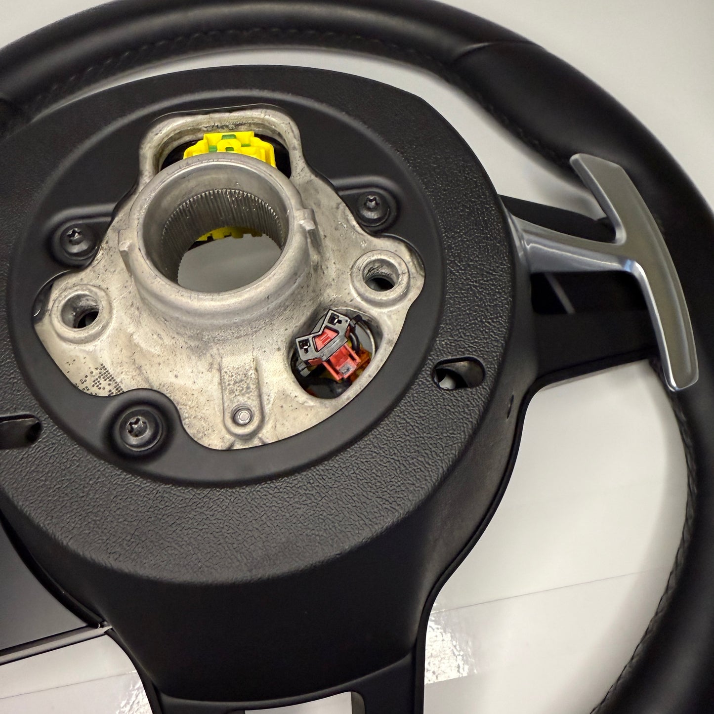 Porsche Steering Wheel with Hybrid Chrono Controller