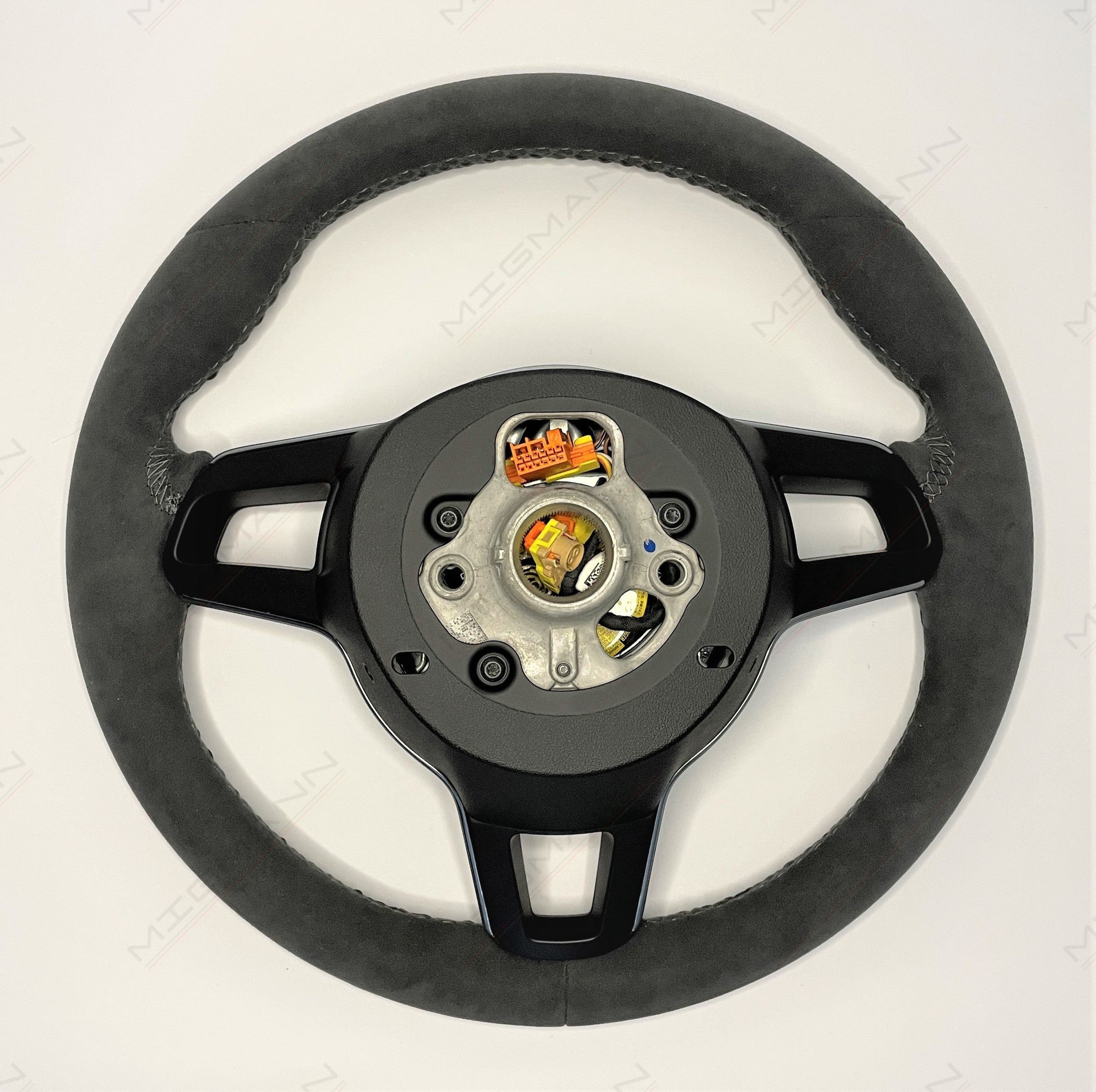 Rear view of Porsche 991.2 Alcantara wheel with connectors and airbag