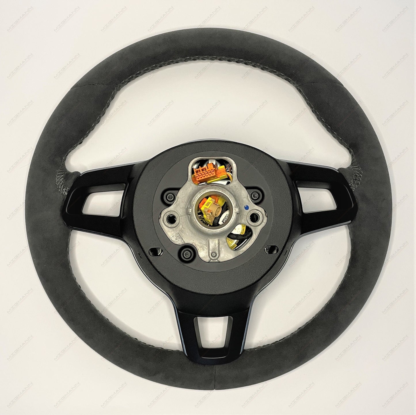 Rear view of Porsche 991.2 Alcantara wheel with connectors and airbag