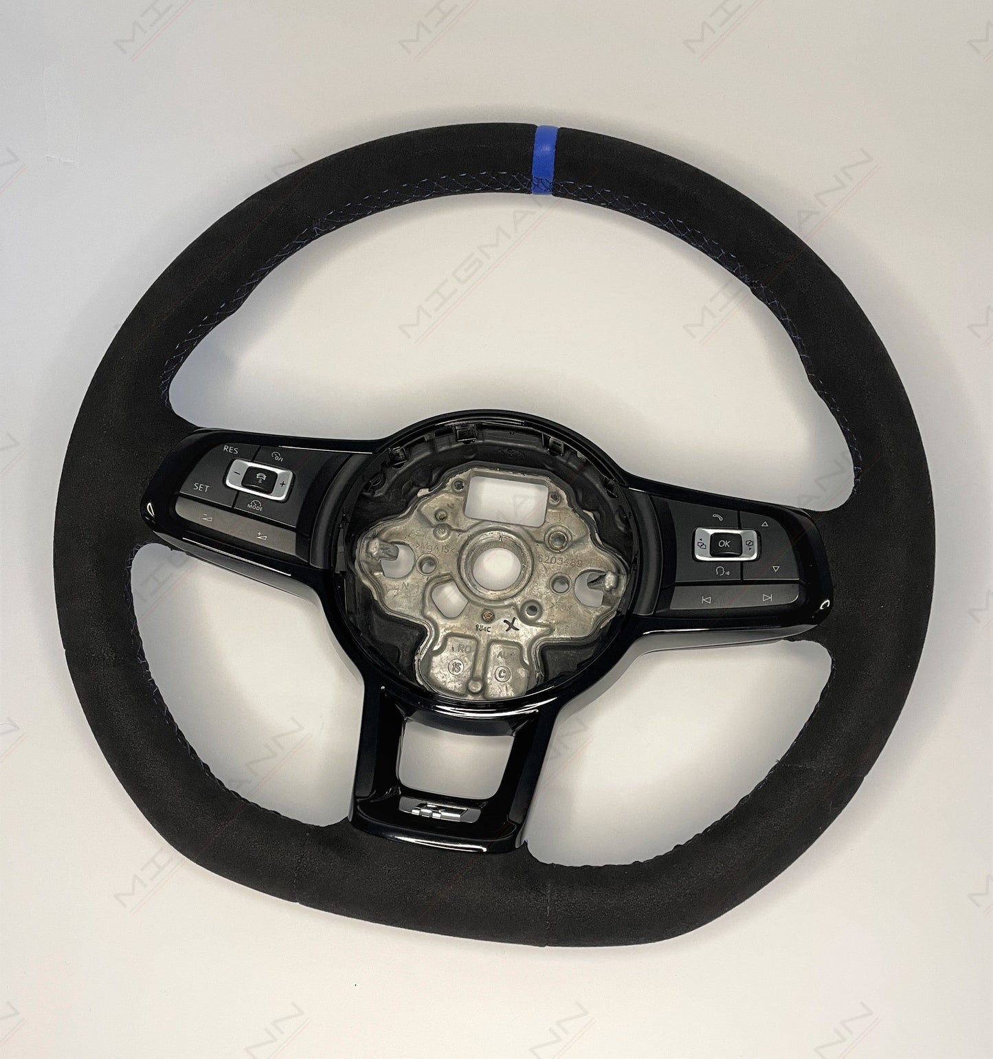 Volkswagen R-line Steering Wheel