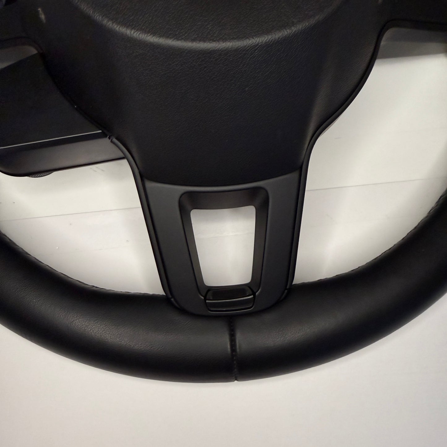 Porsche Steering Wheel with Hybrid Chrono Controller