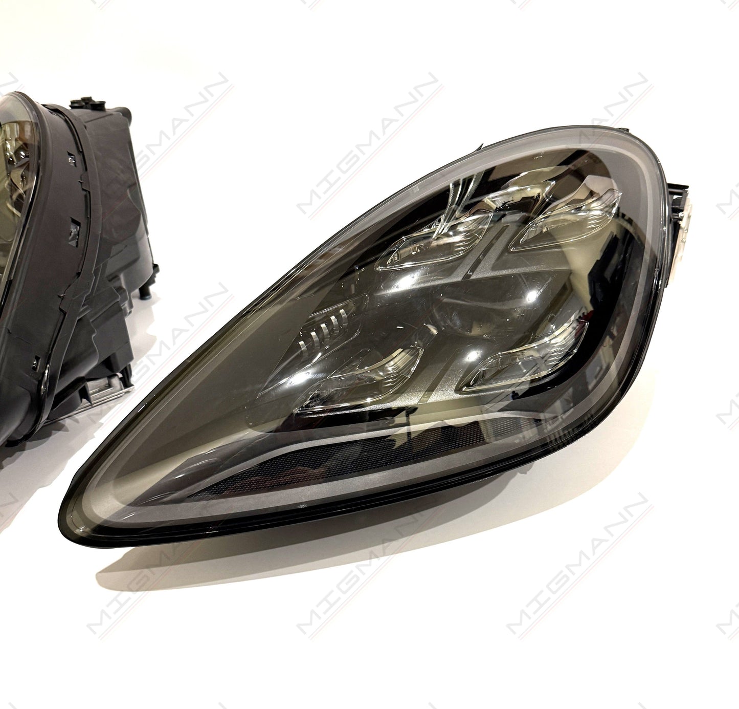 Porsche Cayenne 9Y0 Matrix LED Headlight Set