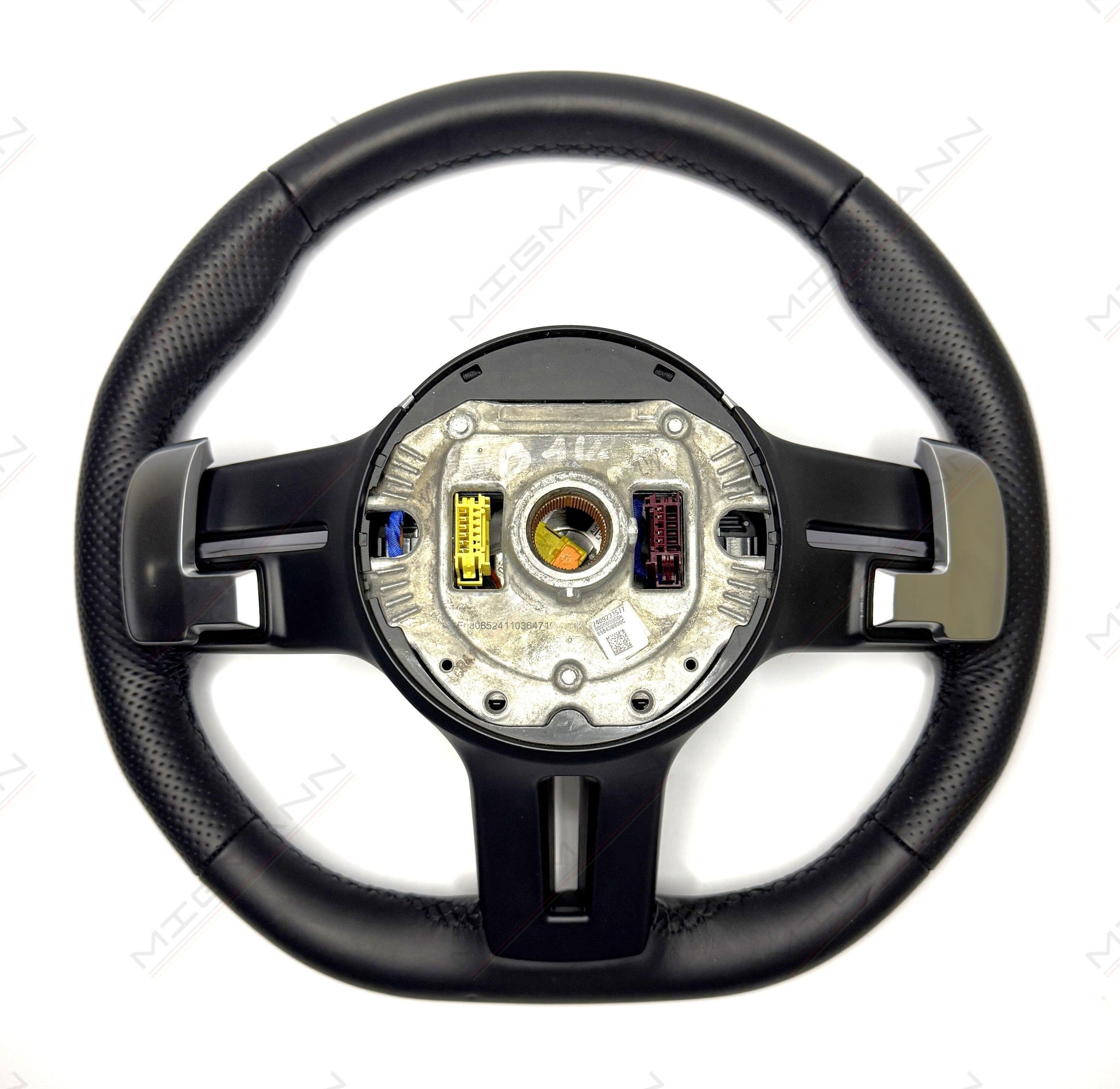 Rear mounting view of Mercedes-Benz heated steering wheel with airbag