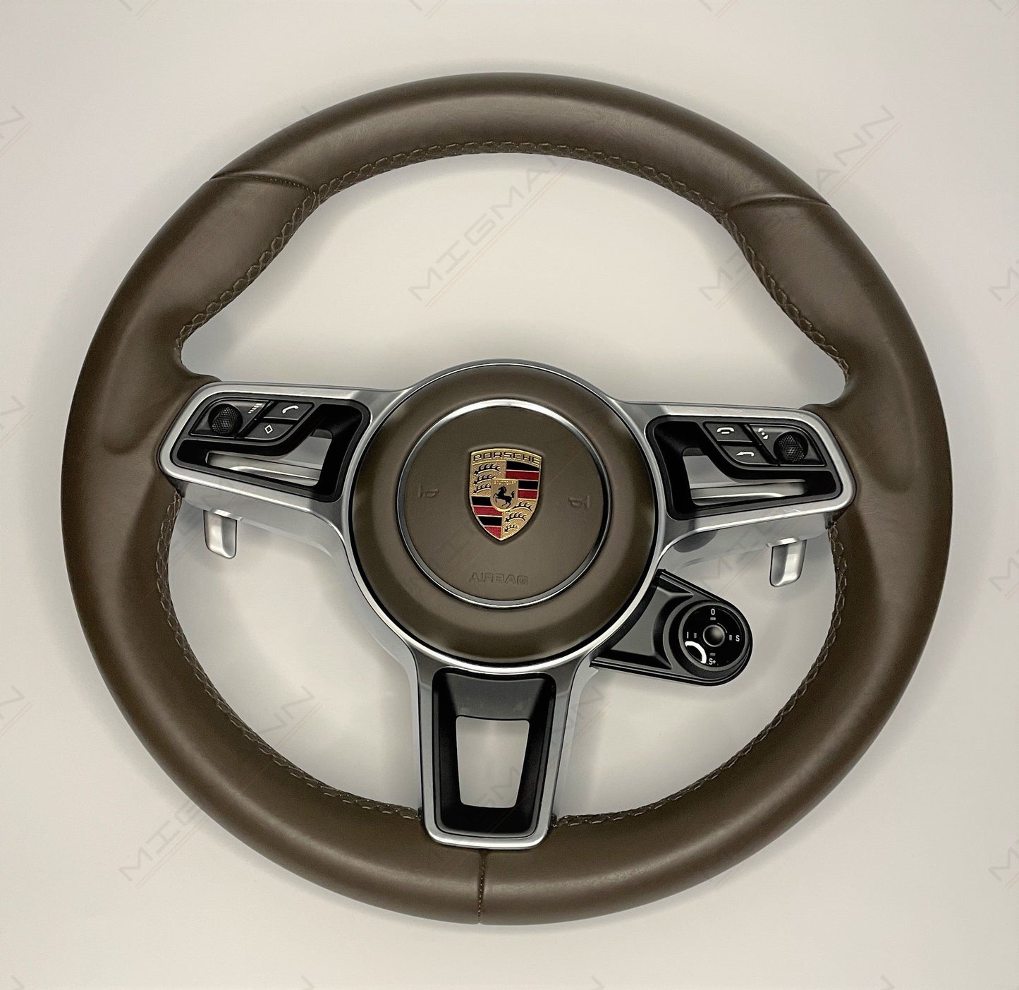 Porsche Steering Wheel with Chrono Controller (Saddle Brown)