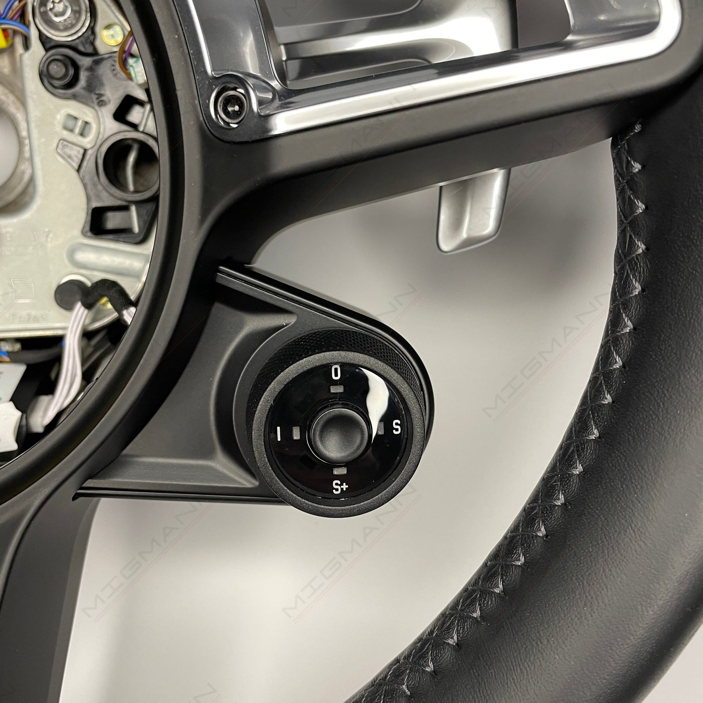 Porsche GT-Style Cayman, Boxster, 911 Steering Wheel