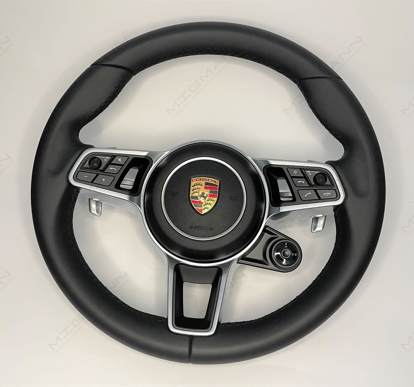 Porsche Hybrid Steering Wheel with Chrono Controller