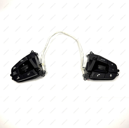 BMW G30 and G32 steering wheel buttons.