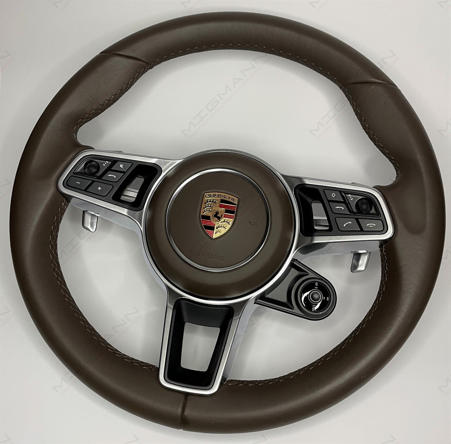 Porsche Steering Wheel (Saddle Brown)