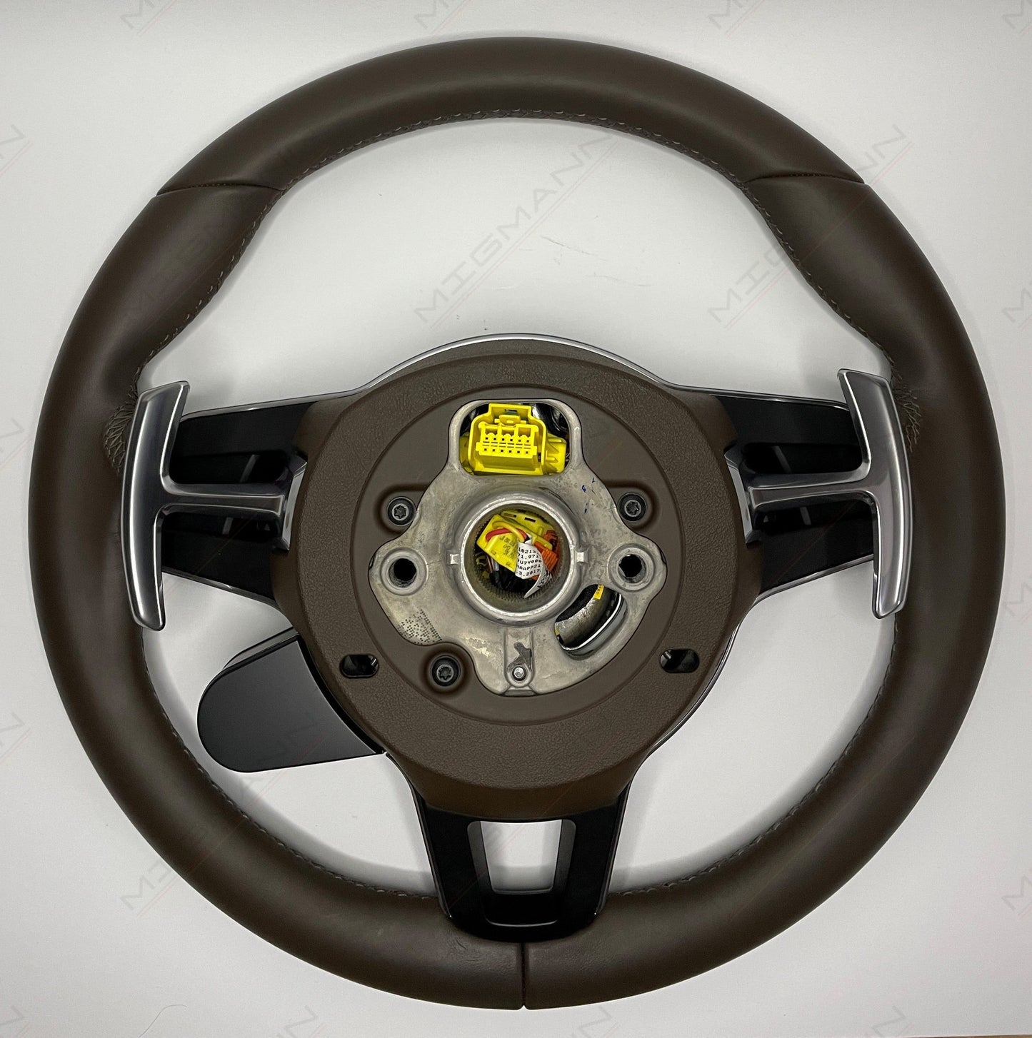 Porsche Steering Wheel (Saddle Brown)