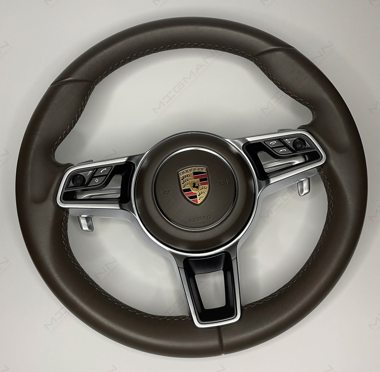 Porsche Steering Wheel (Saddle Brown)