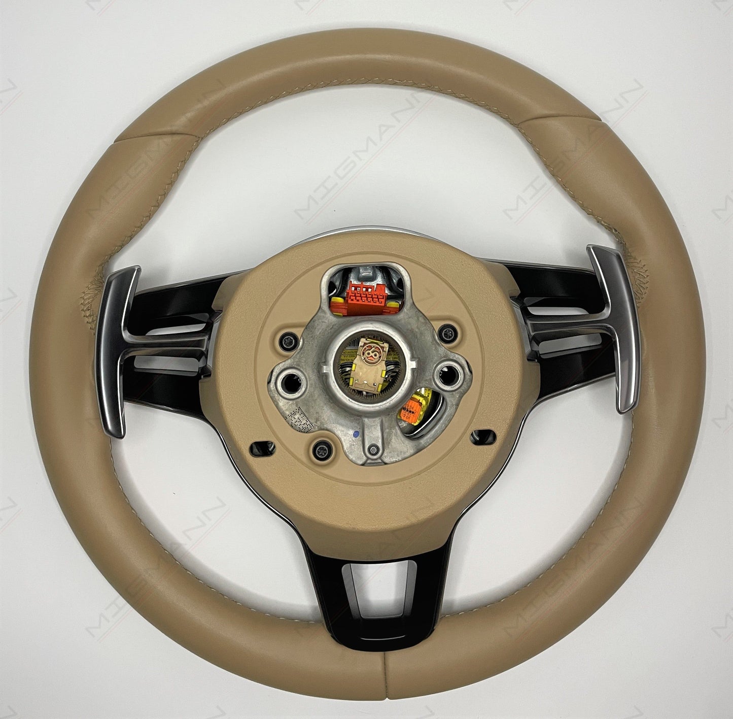 Porsche Steering Wheel (Luxor Beige)