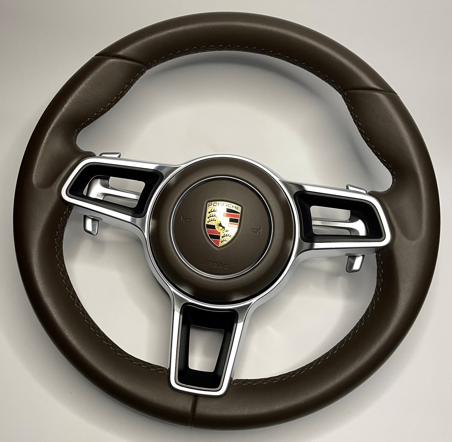 Porsche Steering Wheel (Saddle Brown)